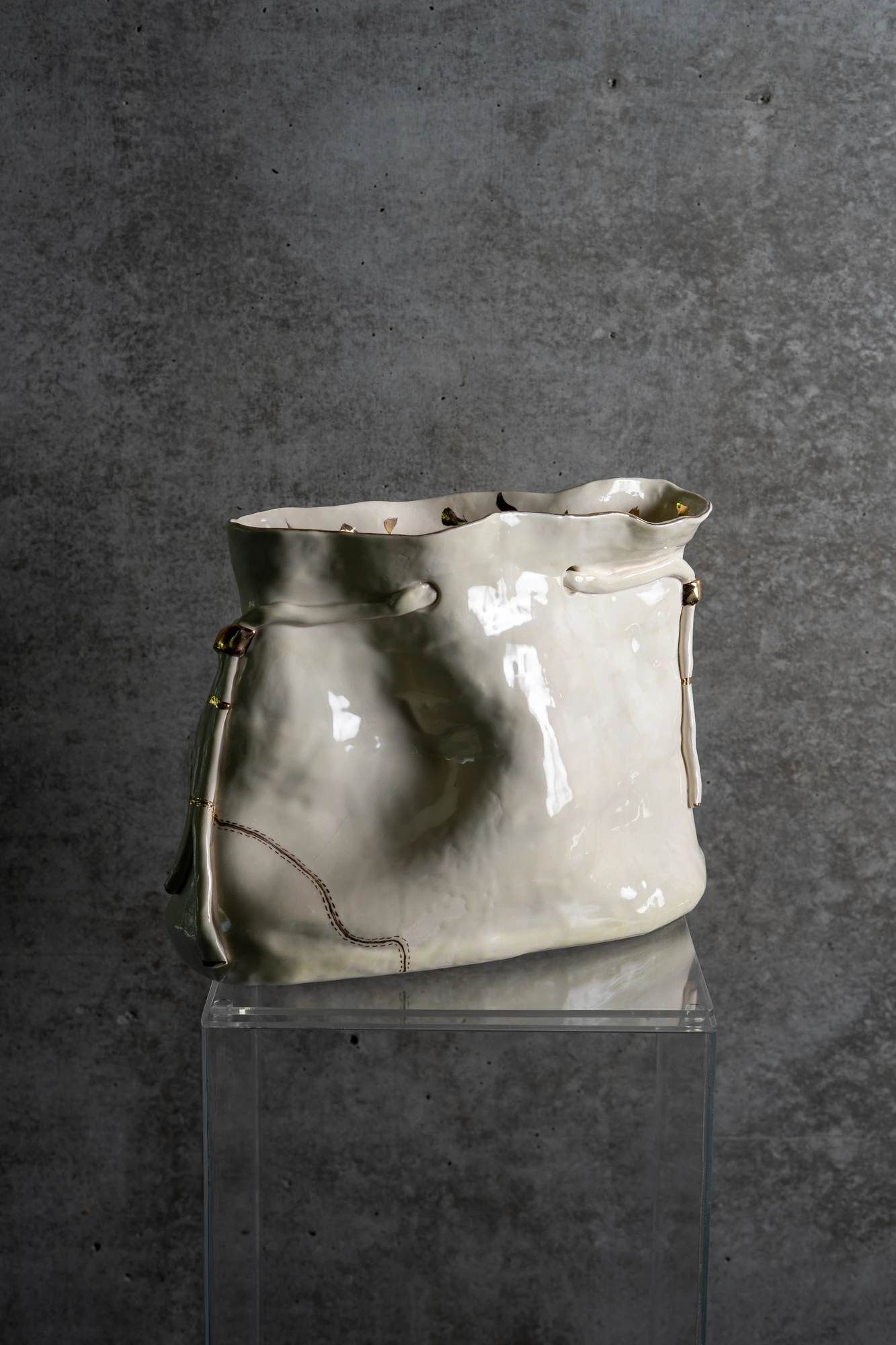 Joenn Lee — Memory Pouch